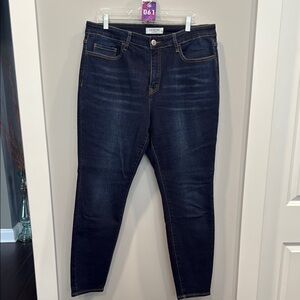 Blue Skinny Jeans with Subtle Fading